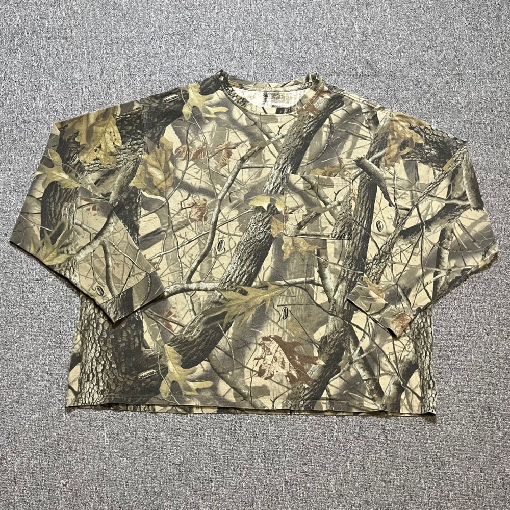 Outfitters Ridge 2XL Realtree Hardwoods Camo Long‎ Sleeve Pocket T-Shirt